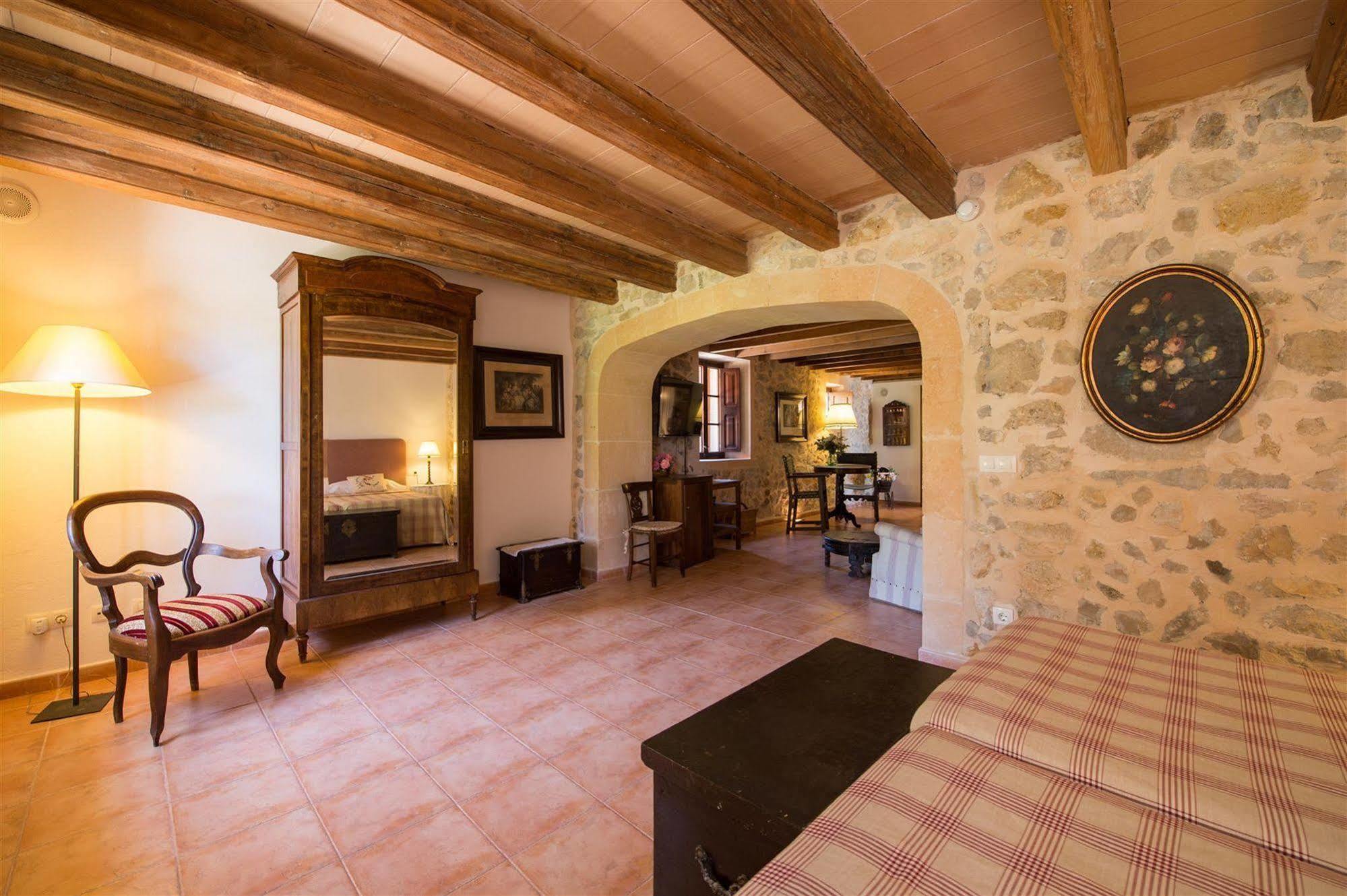 Hotel Rural Can Feliu Поррерас Экстерьер фото
