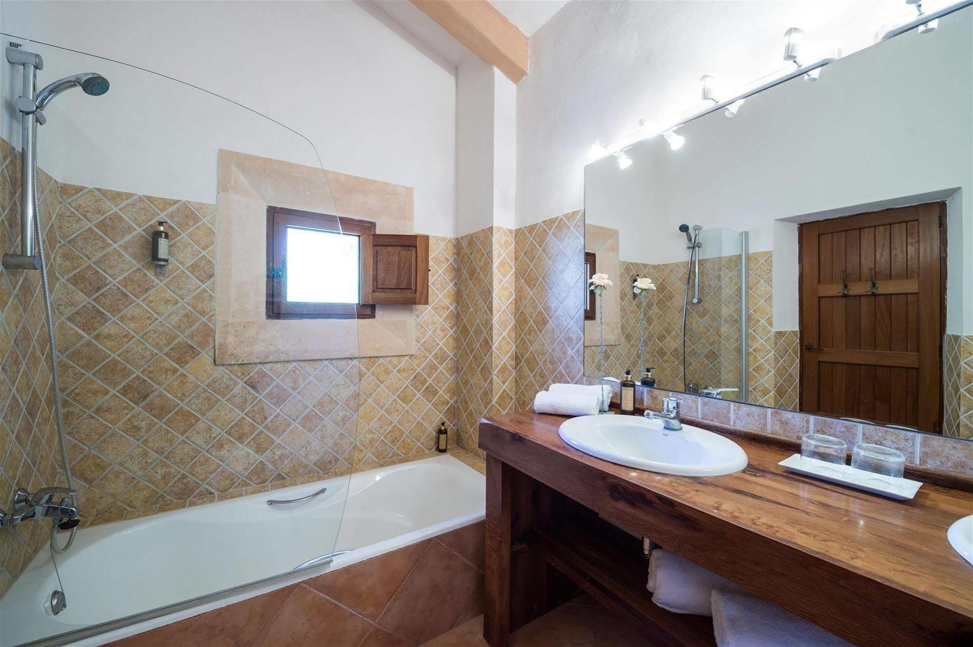Hotel Rural Can Feliu Поррерас Экстерьер фото