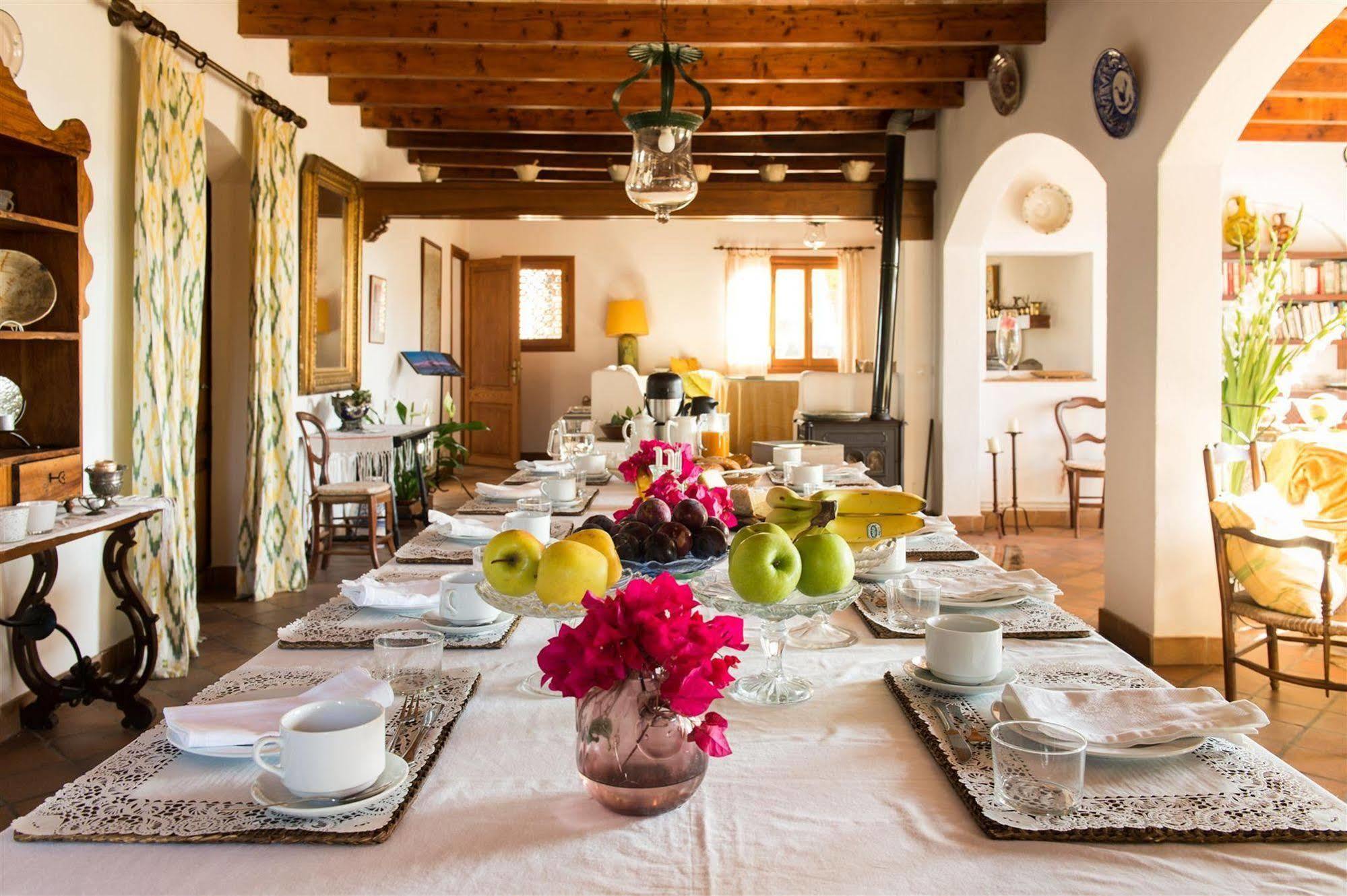 Hotel Rural Can Feliu Поррерас Экстерьер фото